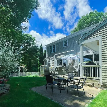 The Dormers Cape Cod Walk2Lake Large Group Pet Craigville Beach Ac